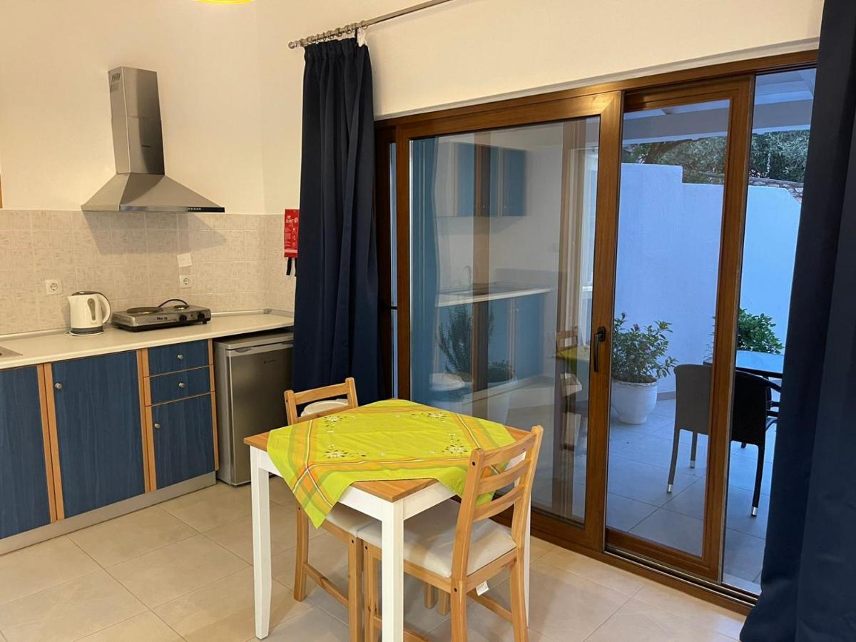 Sunset Studios & Apartments Κουκουναριές Εξωτερικό φωτογραφία