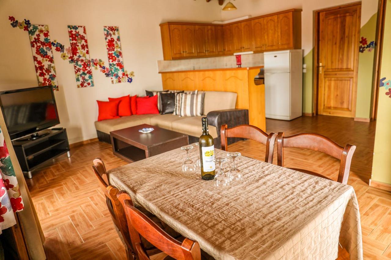 Sunset Studios & Apartments Κουκουναριές Εξωτερικό φωτογραφία