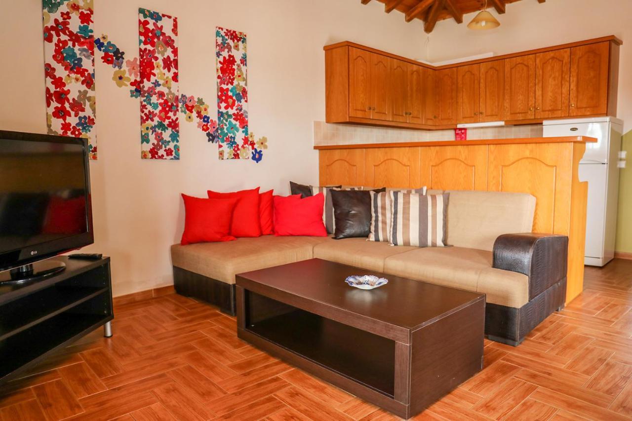 Sunset Studios & Apartments Κουκουναριές Εξωτερικό φωτογραφία