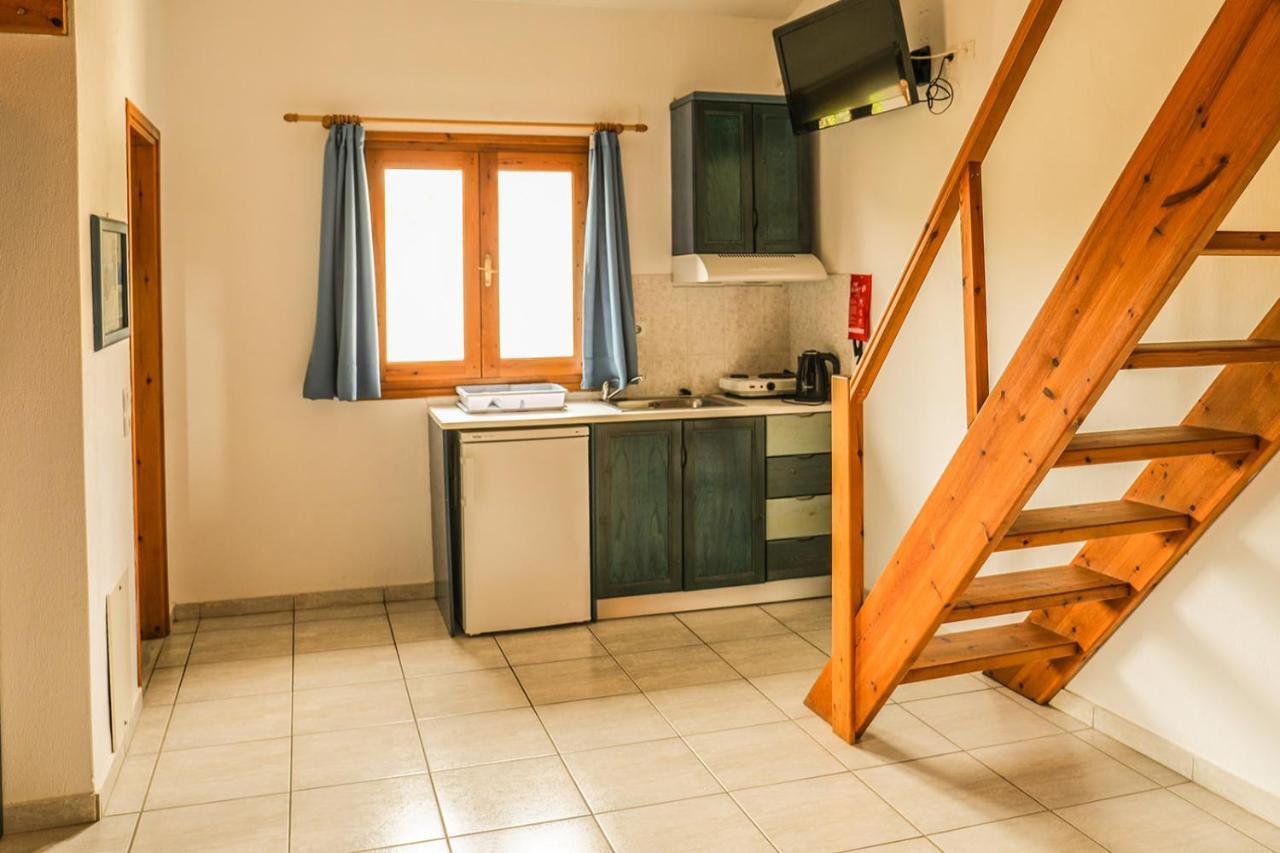 Sunset Studios & Apartments Κουκουναριές Εξωτερικό φωτογραφία