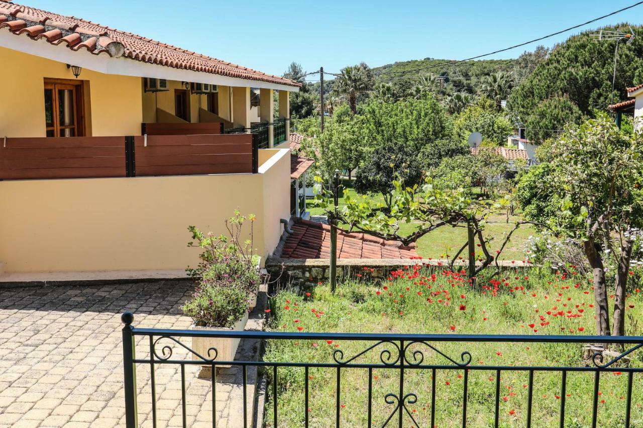 Sunset Studios & Apartments Κουκουναριές Εξωτερικό φωτογραφία